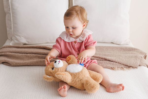 Interaktywny Niedźwiadek Brunatny Dumel Discovery z czujnikiem dotyku nagrywa powtarza miś