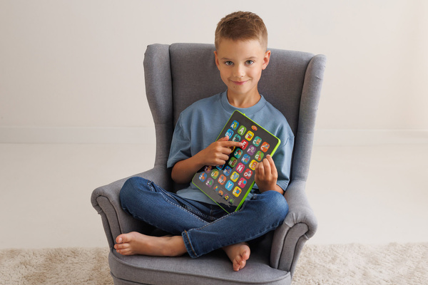 DUMEL tablet zwierzakowy alfabet literki dźwięki nauka dla dzieci gra 3+